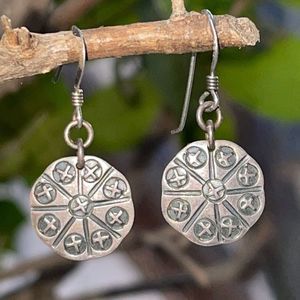 Vintage Straub Sterling Silver Artisan Cross Engraved Medallion Pierced Earrings